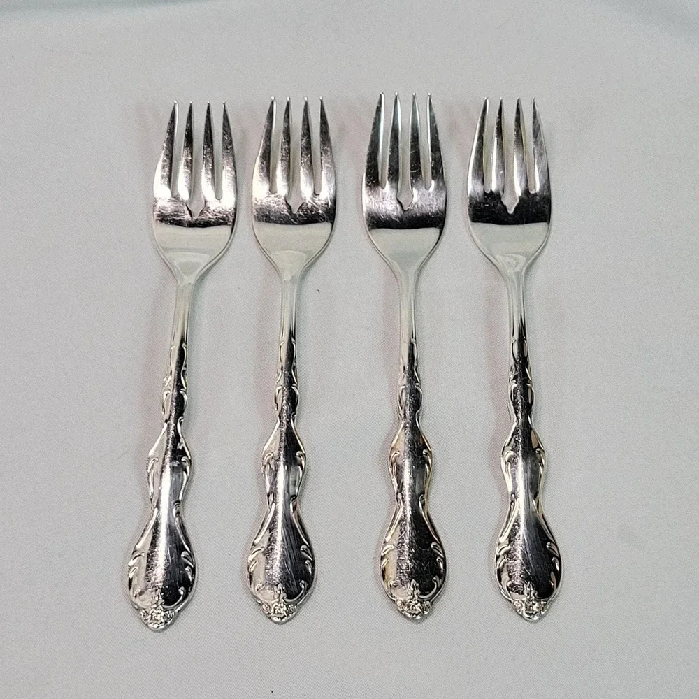 Camelot‎ Melody Silverplate Pattern Set of 4 Salad Forks Floral Scroll VTG 1954